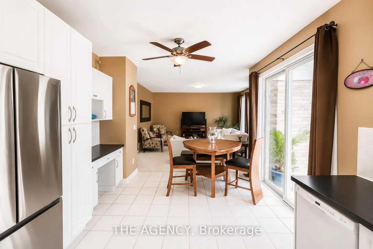 Photo 13 of 71 Dellgrove Circle, Cambridge — HOMEH