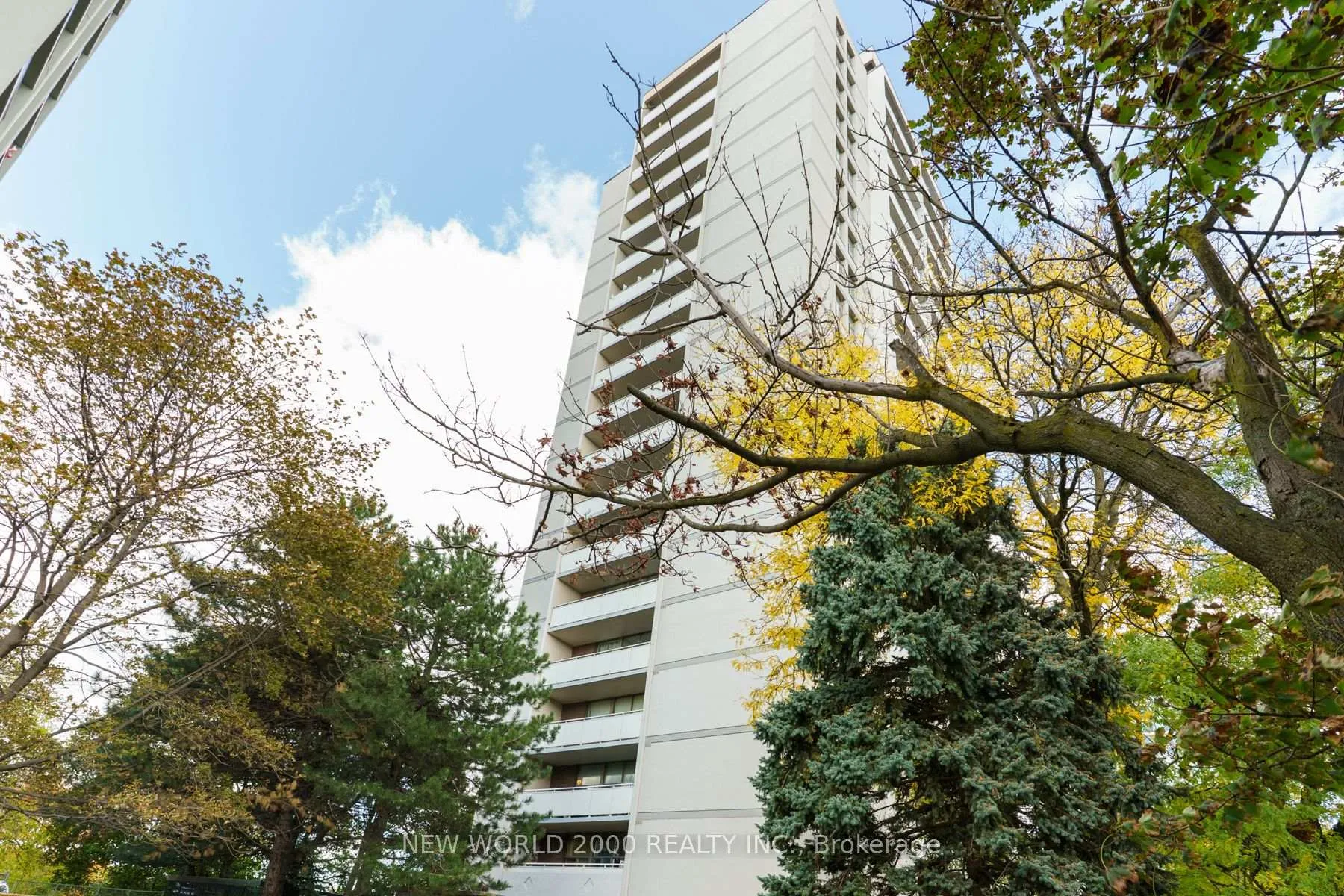 Photo 18 of Unit PH5, 1010 Broadview Avenue, Toronto, Broadview North — HOMEH