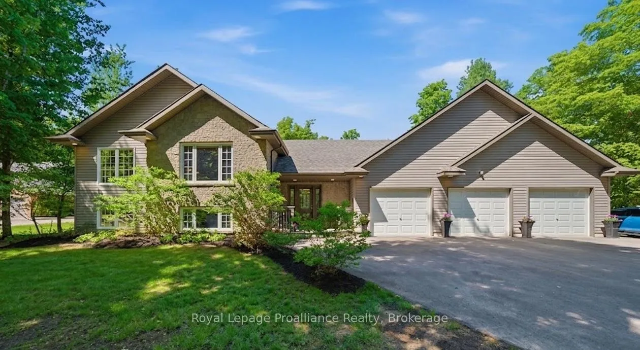 Front of 1098 Stoney Point Road