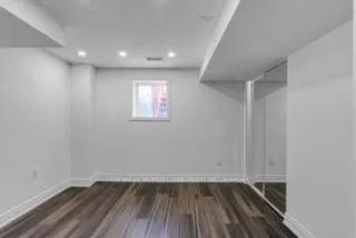 Photo 7 of 5667 Spangler Drive, Mississauga, Hurontario — HOMEH