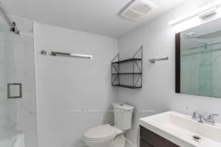 Photo 9 of 5667 Spangler Drive, Mississauga, Hurontario — HOMEH