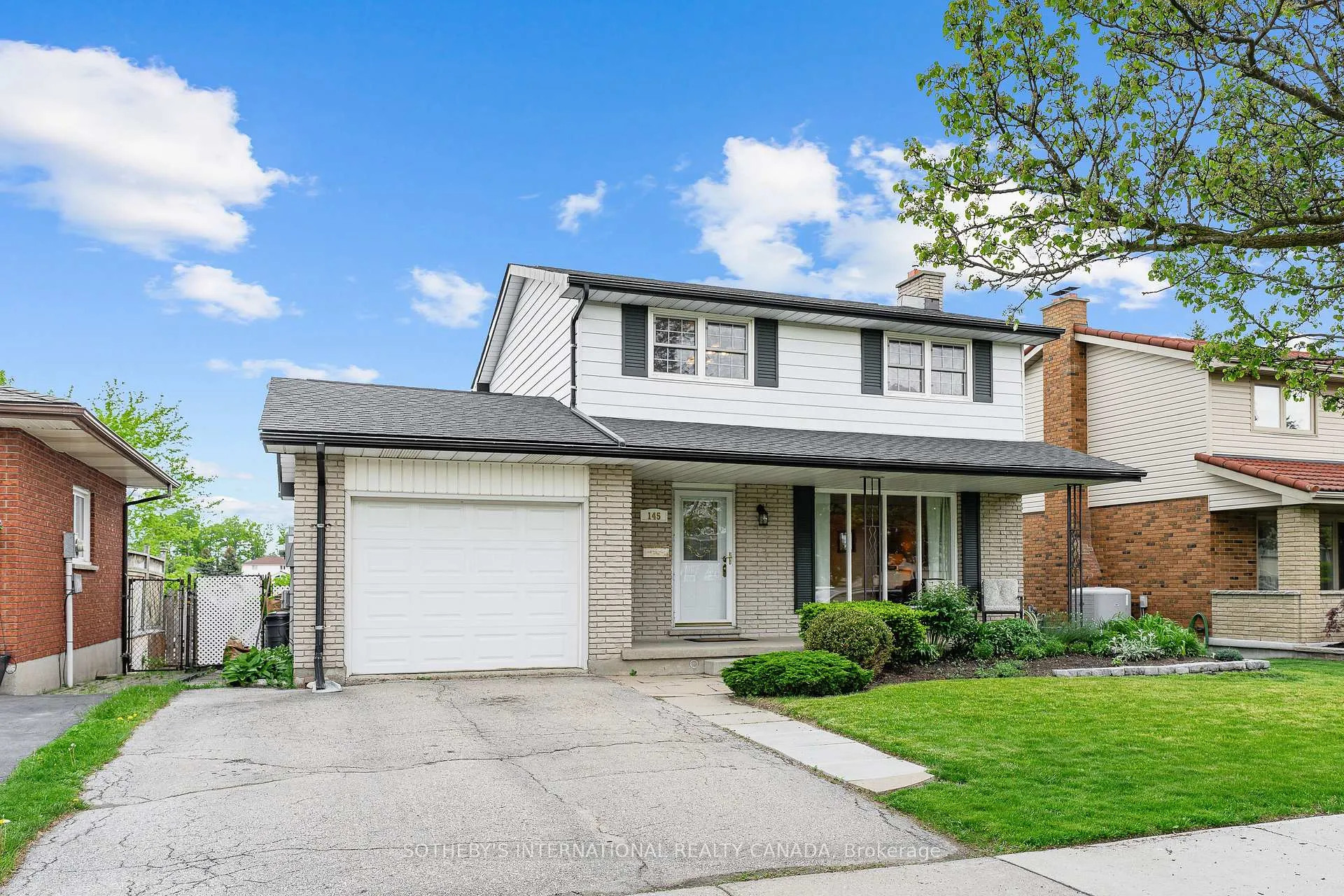 Photo 3 of 145 Westchester Drive, Kitchener — HOMEH