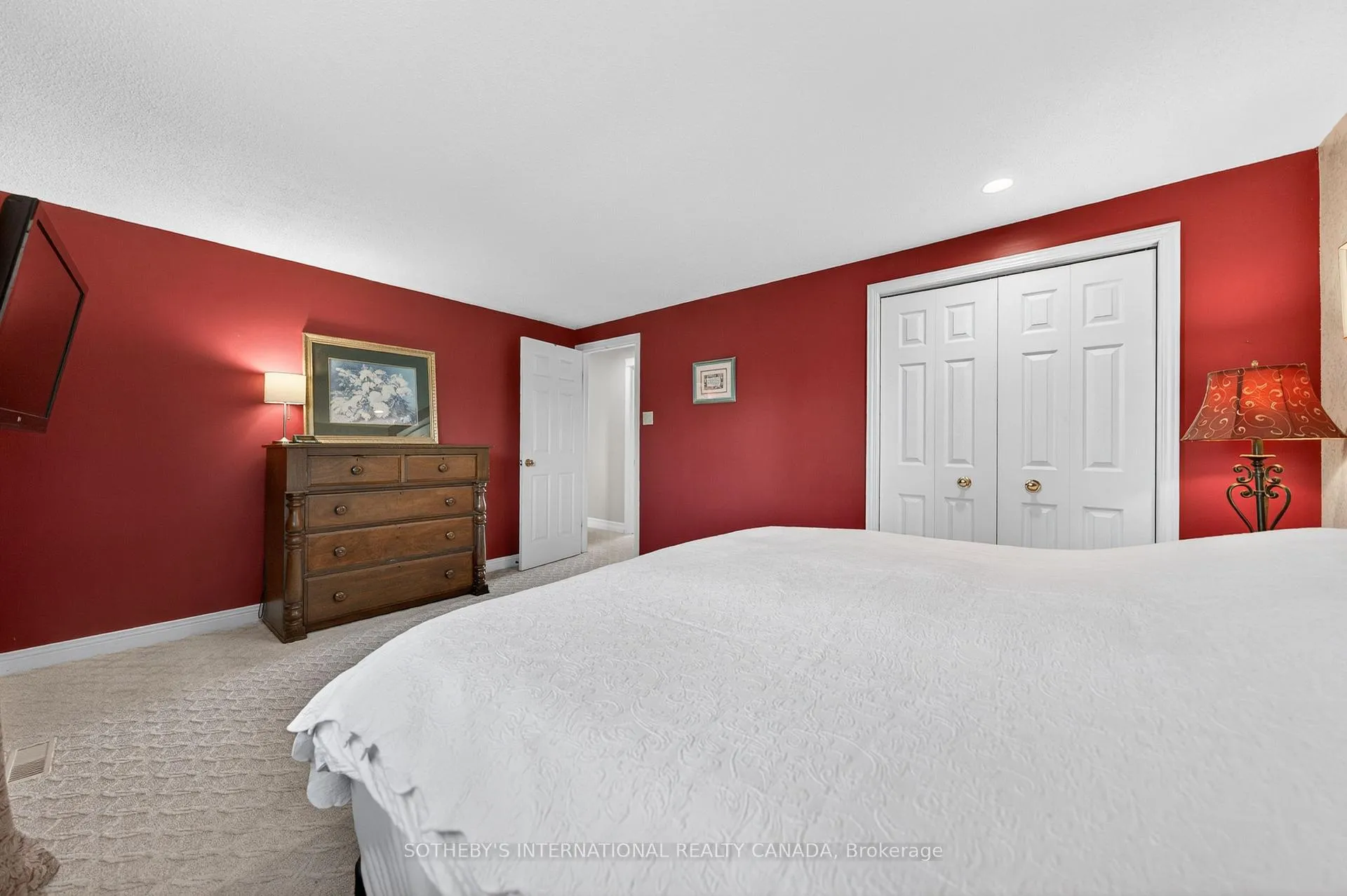 Photo 21 of 145 Westchester Drive, Kitchener — HOMEH