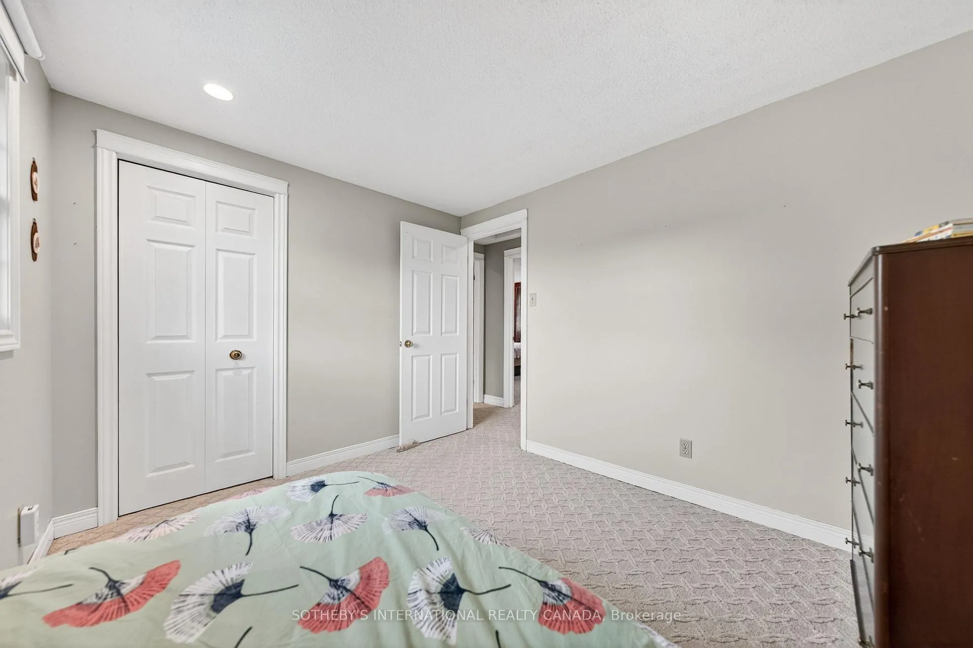 Photo 25 of 145 Westchester Drive, Kitchener — HOMEH
