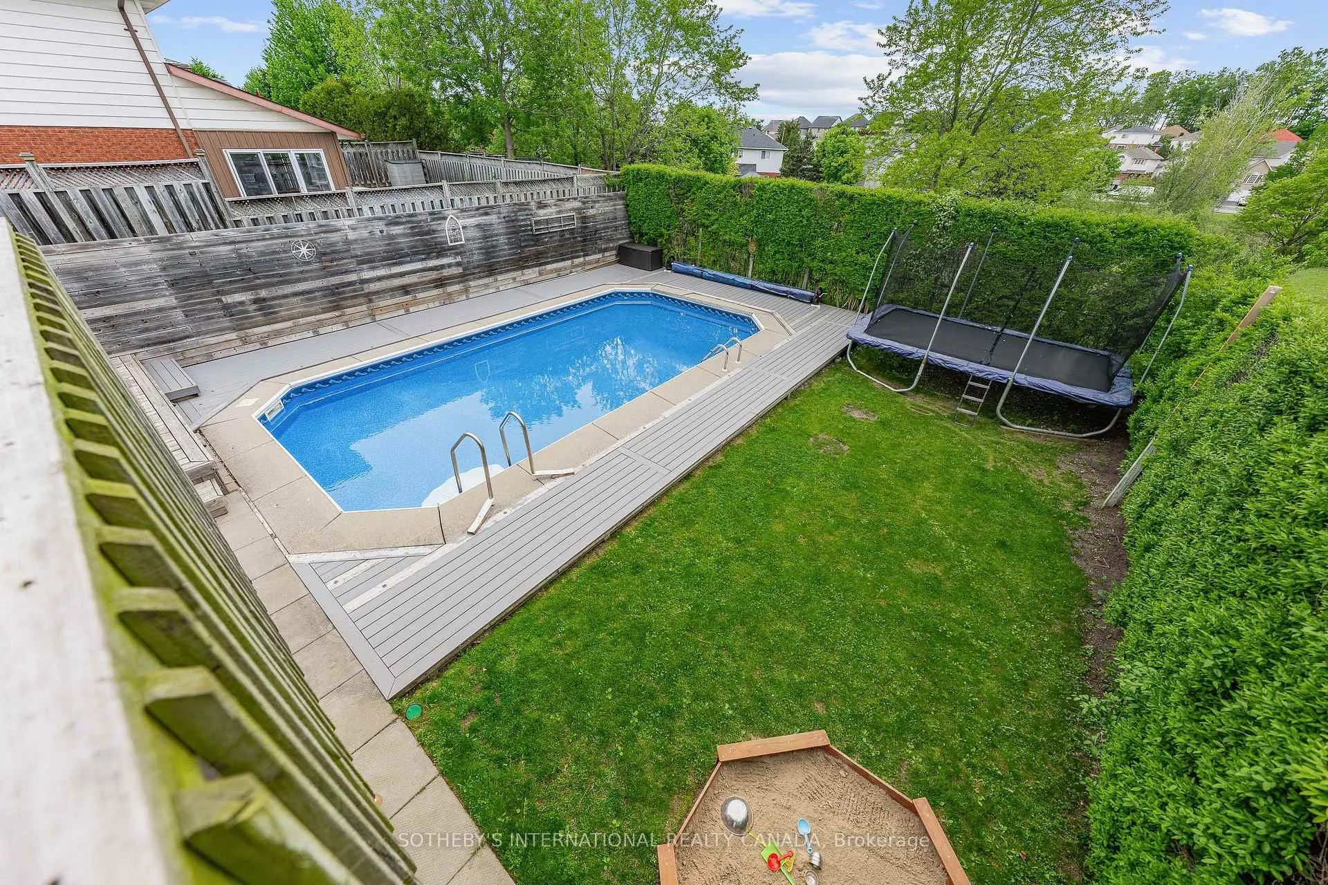 Photo 36 of 145 Westchester Drive, Kitchener — HOMEH