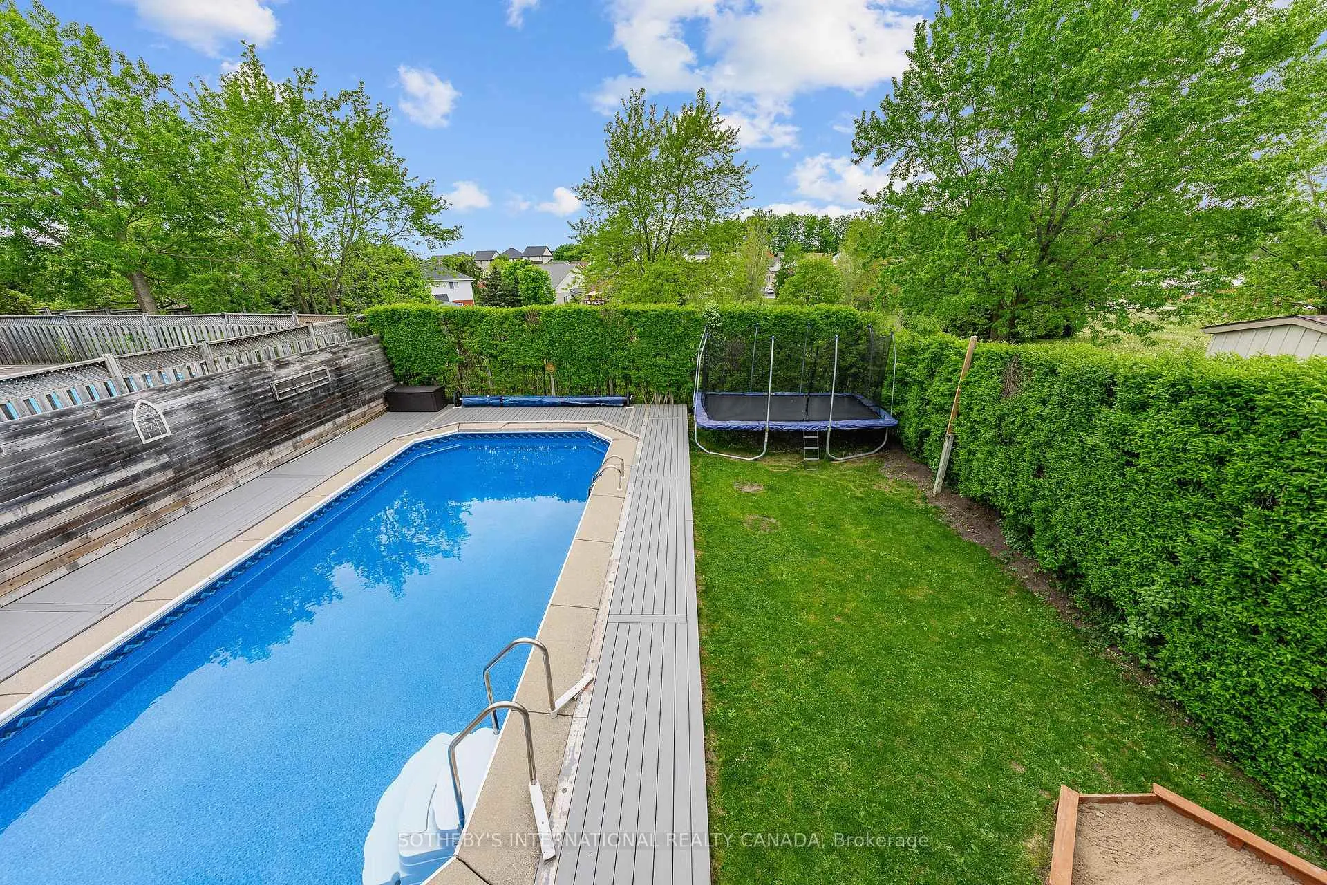 Photo 37 of 145 Westchester Drive, Kitchener — HOMEH