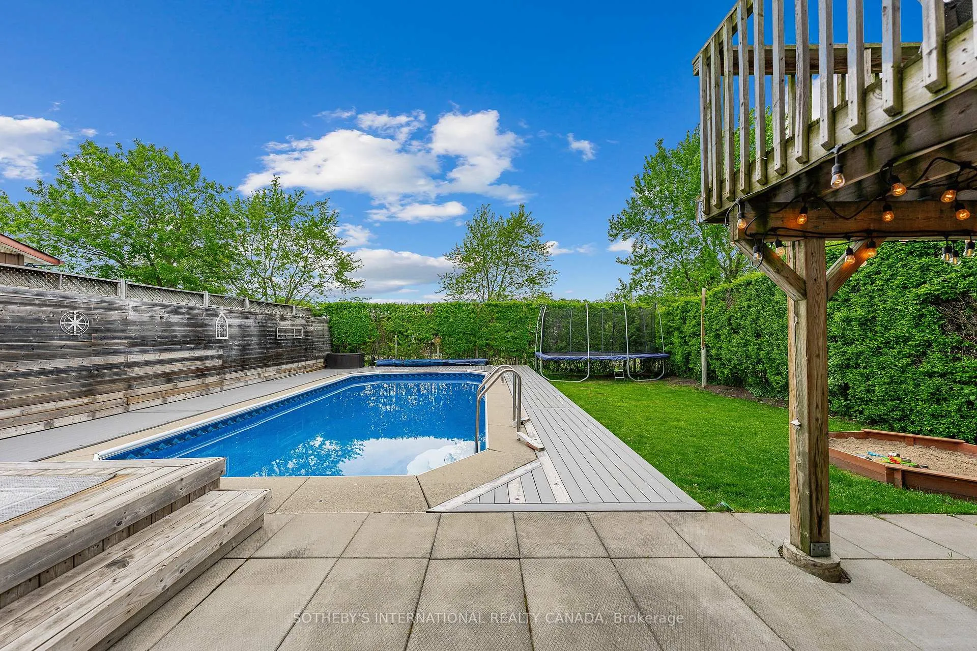 Photo 39 of 145 Westchester Drive, Kitchener — HOMEH