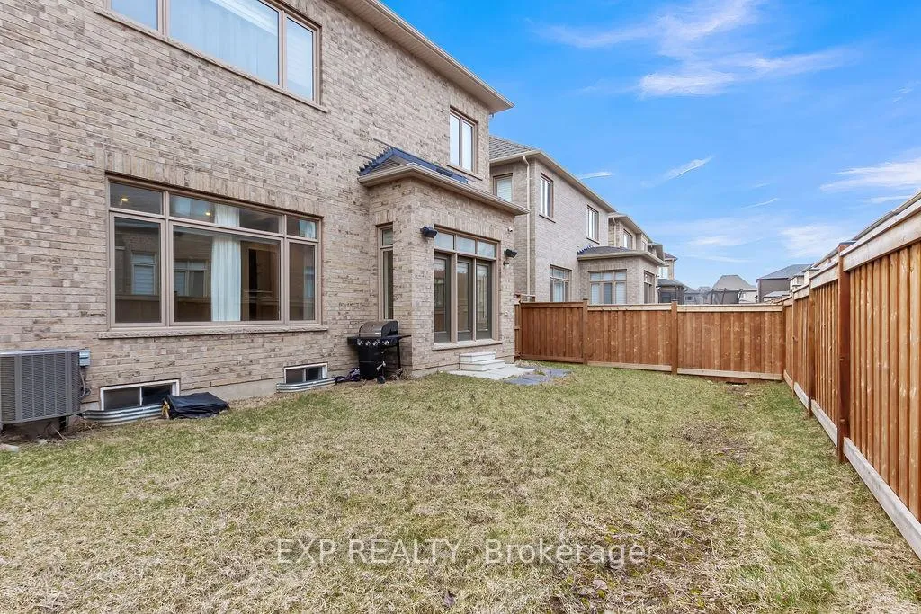 Photo 30 of 101 Threshing Mill Boulevard, Oakville, Glenorchy — HOMEH