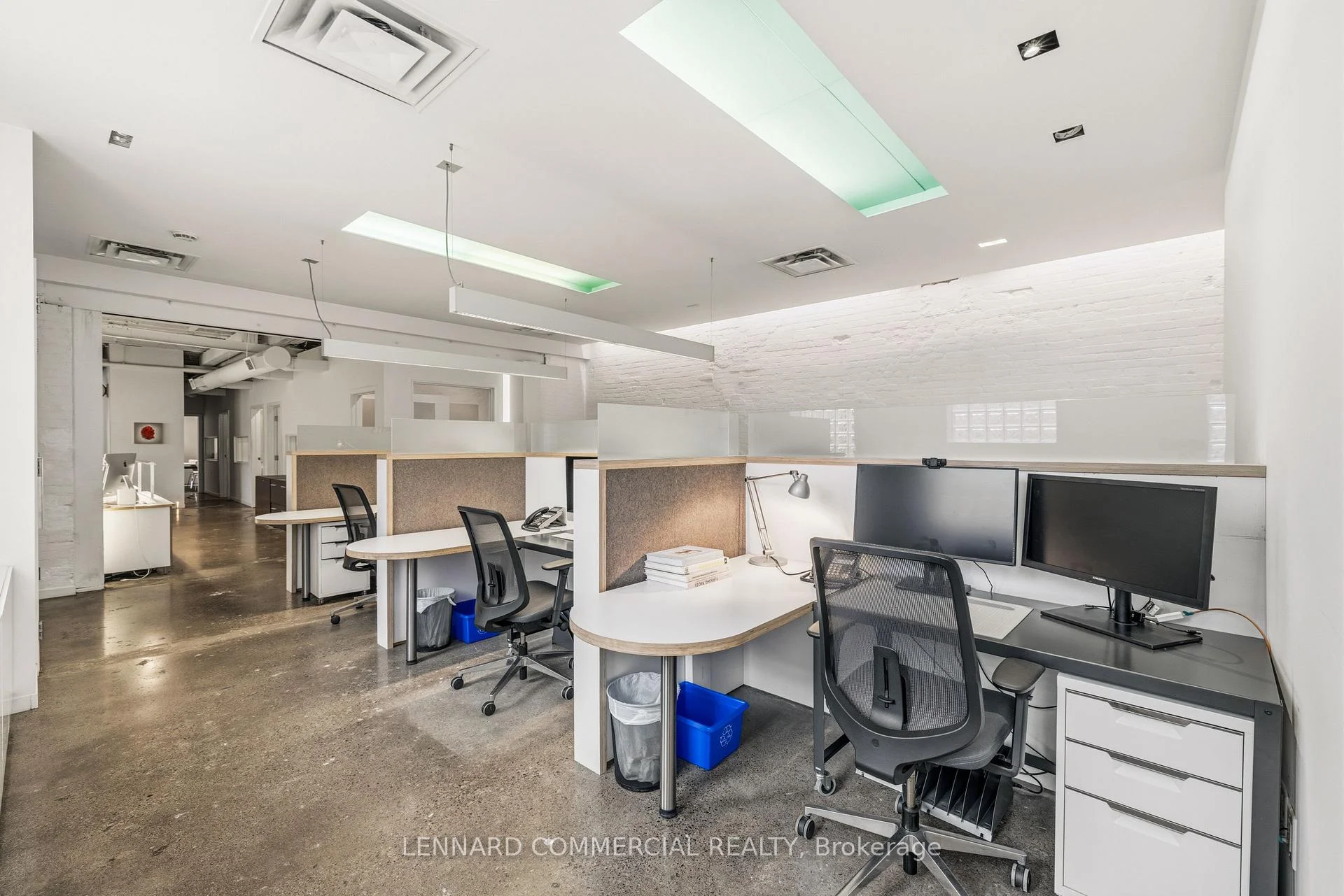 Photo 3 of 121 Logan Avenue, Toronto, South Riverdale — HOMEH