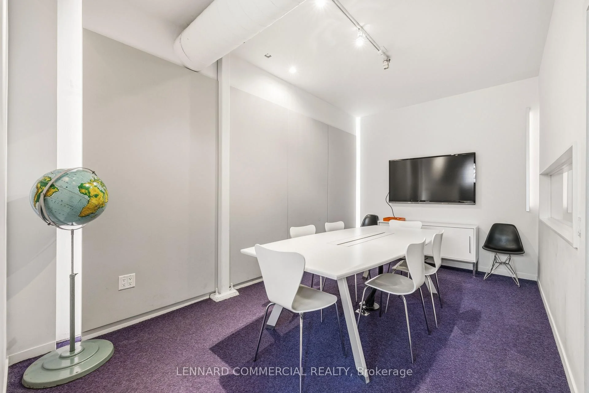 Photo 5 of 121 Logan Avenue, Toronto, South Riverdale — HOMEH