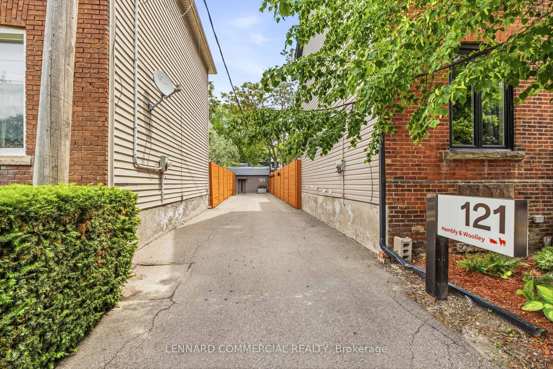 Photo 32 of 121 Logan Avenue, Toronto, South Riverdale — HOMEH