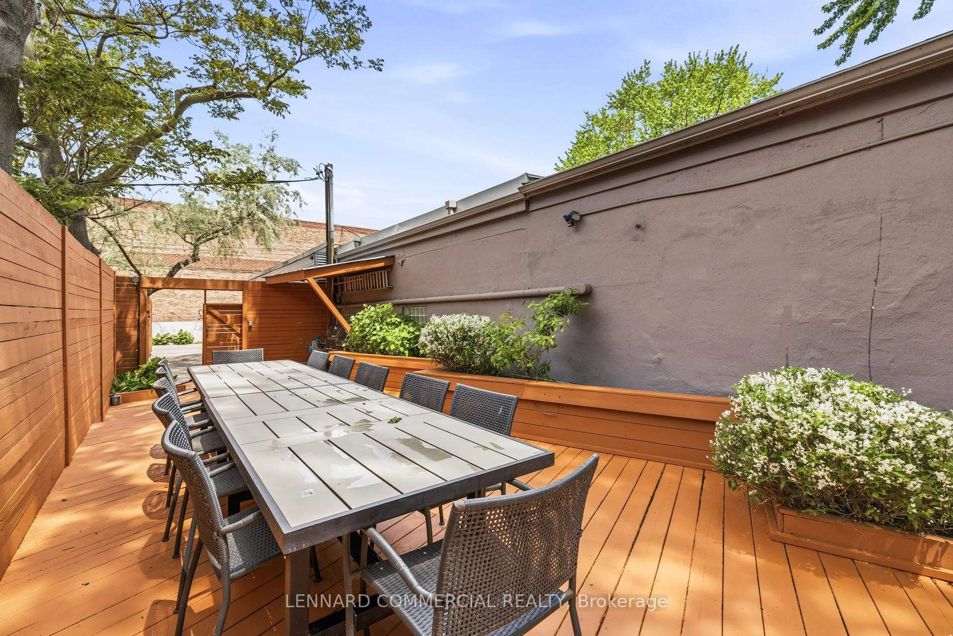 Photo 34 of 121 Logan Avenue, Toronto, South Riverdale — HOMEH