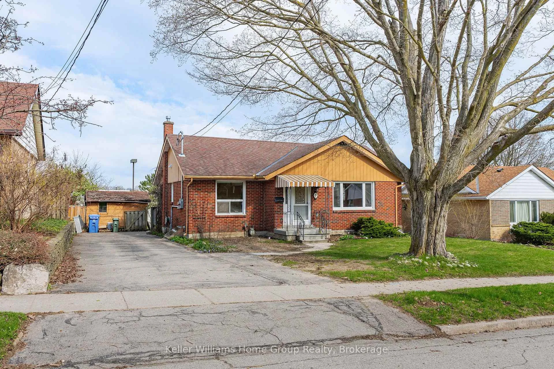 Photo 2 of Unit Lower Level, 20 Cadillac Drive, Guelph, St. George's — HOMEH