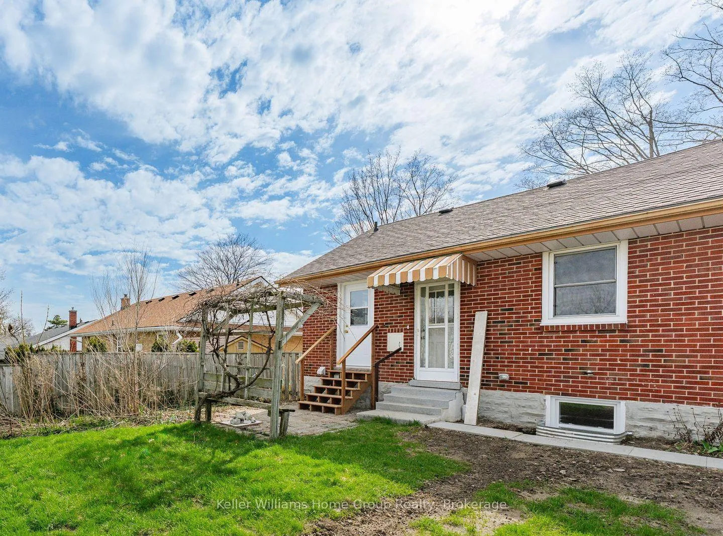 Photo 3 of Unit Lower Level, 20 Cadillac Drive, Guelph, St. George's — HOMEH