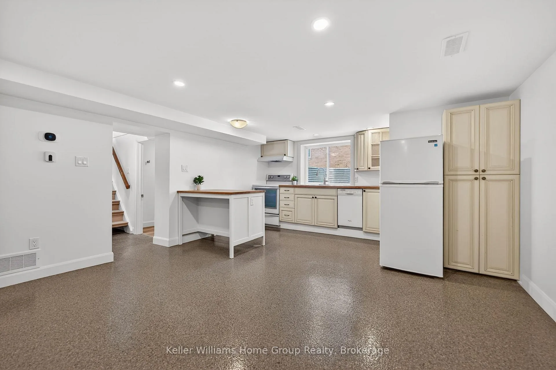 Photo 7 of Unit Lower Level, 20 Cadillac Drive, Guelph, St. George's — HOMEH
