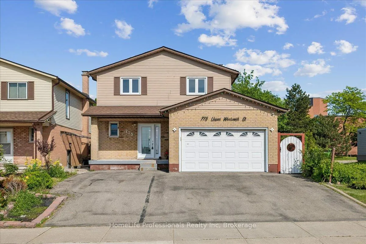 Photo 2 of 773 Upper Wentworth Street, Hamilton, Burkholme — HOMEH