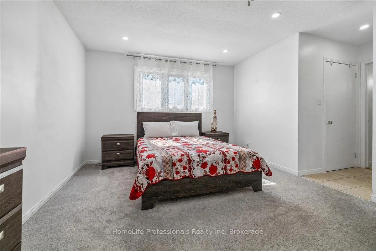 Photo 24 of 773 Upper Wentworth Street, Hamilton, Burkholme — HOMEH