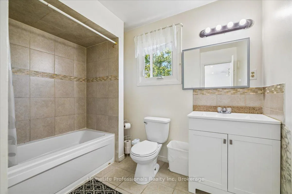 Photo 26 of 773 Upper Wentworth Street, Hamilton, Burkholme — HOMEH
