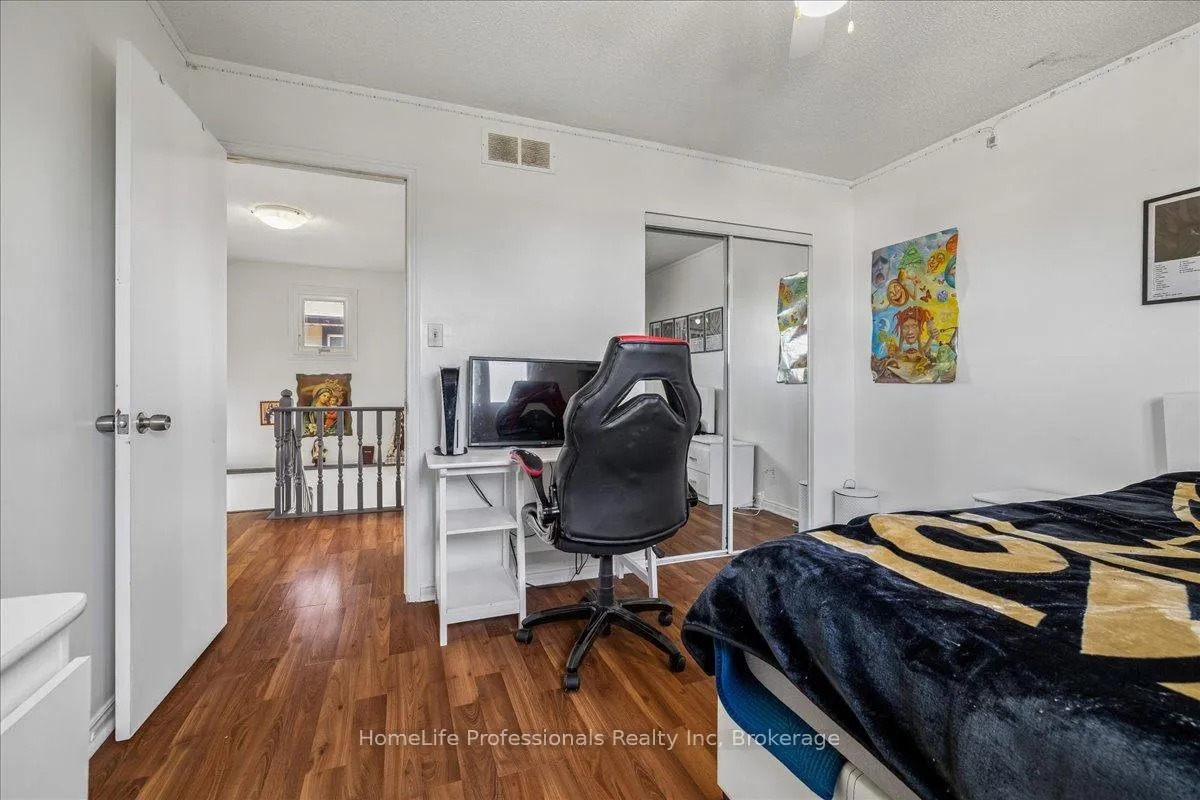 Photo 28 of 773 Upper Wentworth Street, Hamilton, Burkholme — HOMEH
