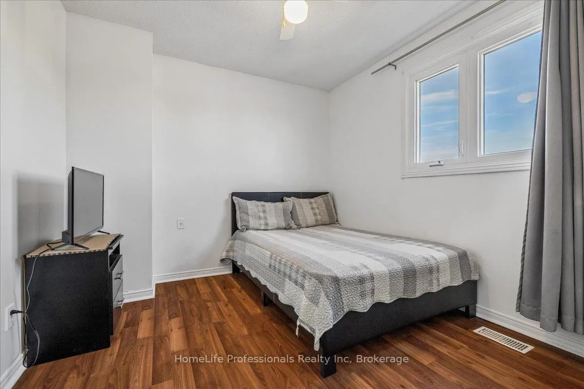 Photo 29 of 773 Upper Wentworth Street, Hamilton, Burkholme — HOMEH