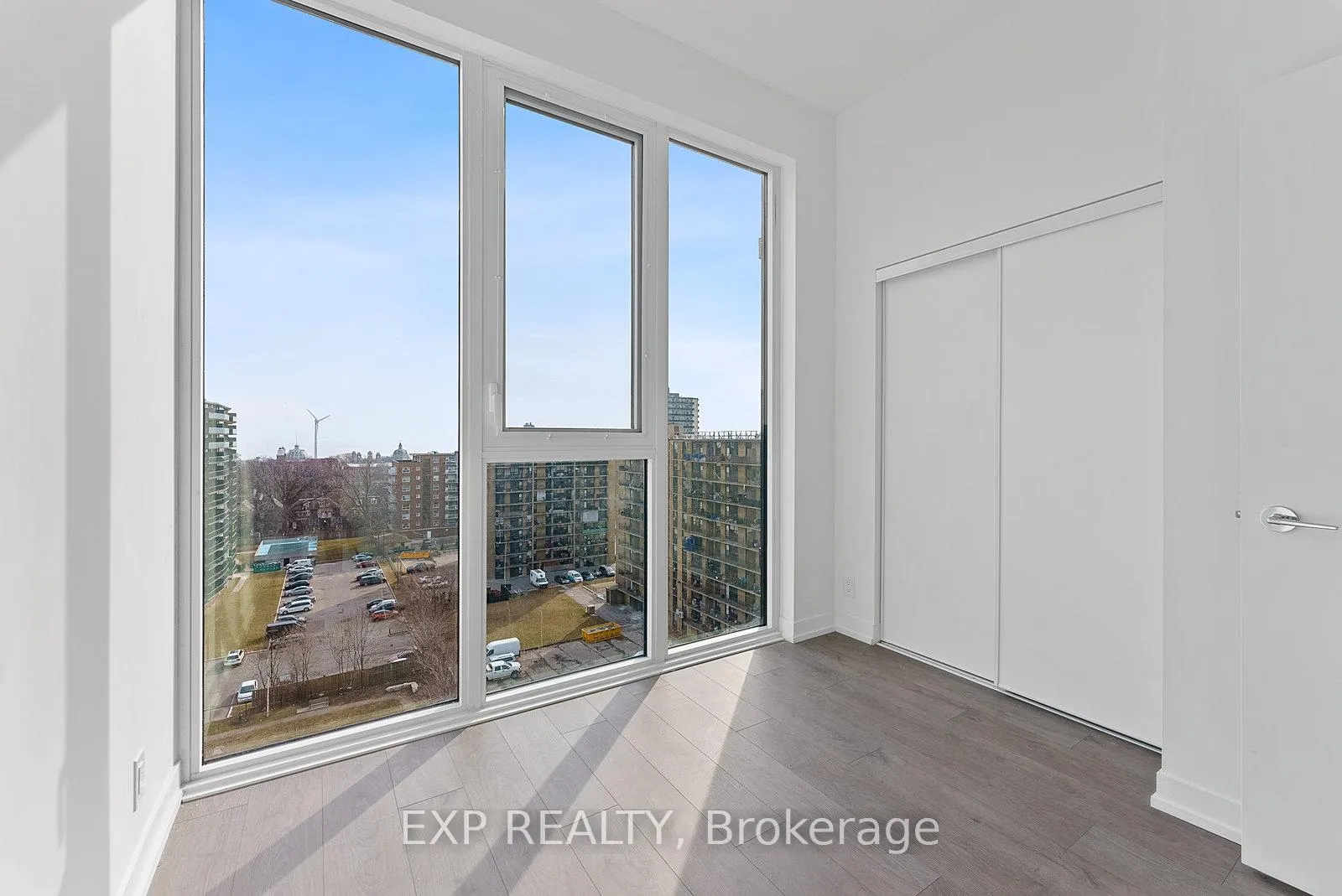 Photo 16 of Unit 908, 270 Dufferin Street, Toronto, South Parkdale — HOMEH