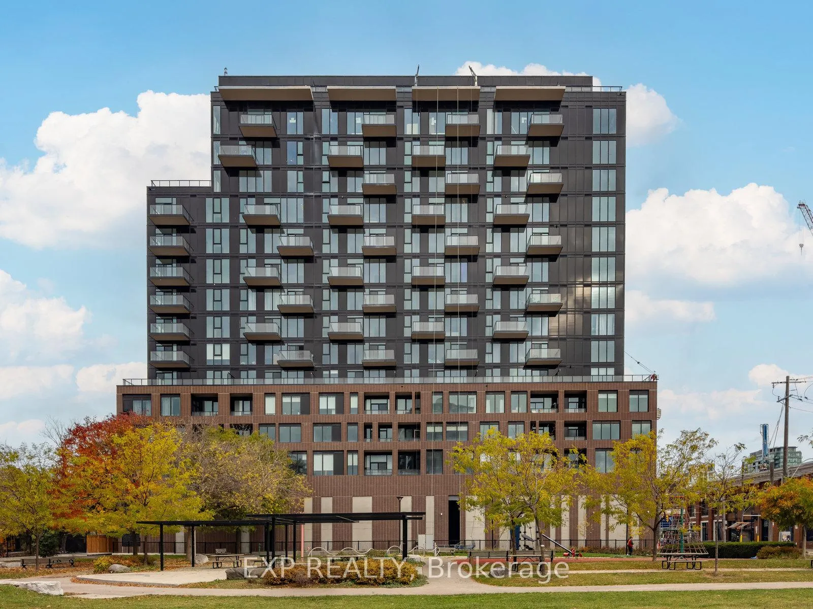 Photo 28 of Unit 908, 270 Dufferin Street, Toronto, South Parkdale — HOMEH