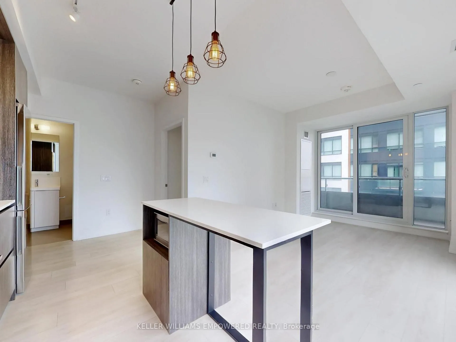 Photo 11 of Unit 911, 225 Sumach Street, Toronto, Regent Park — HOMEH