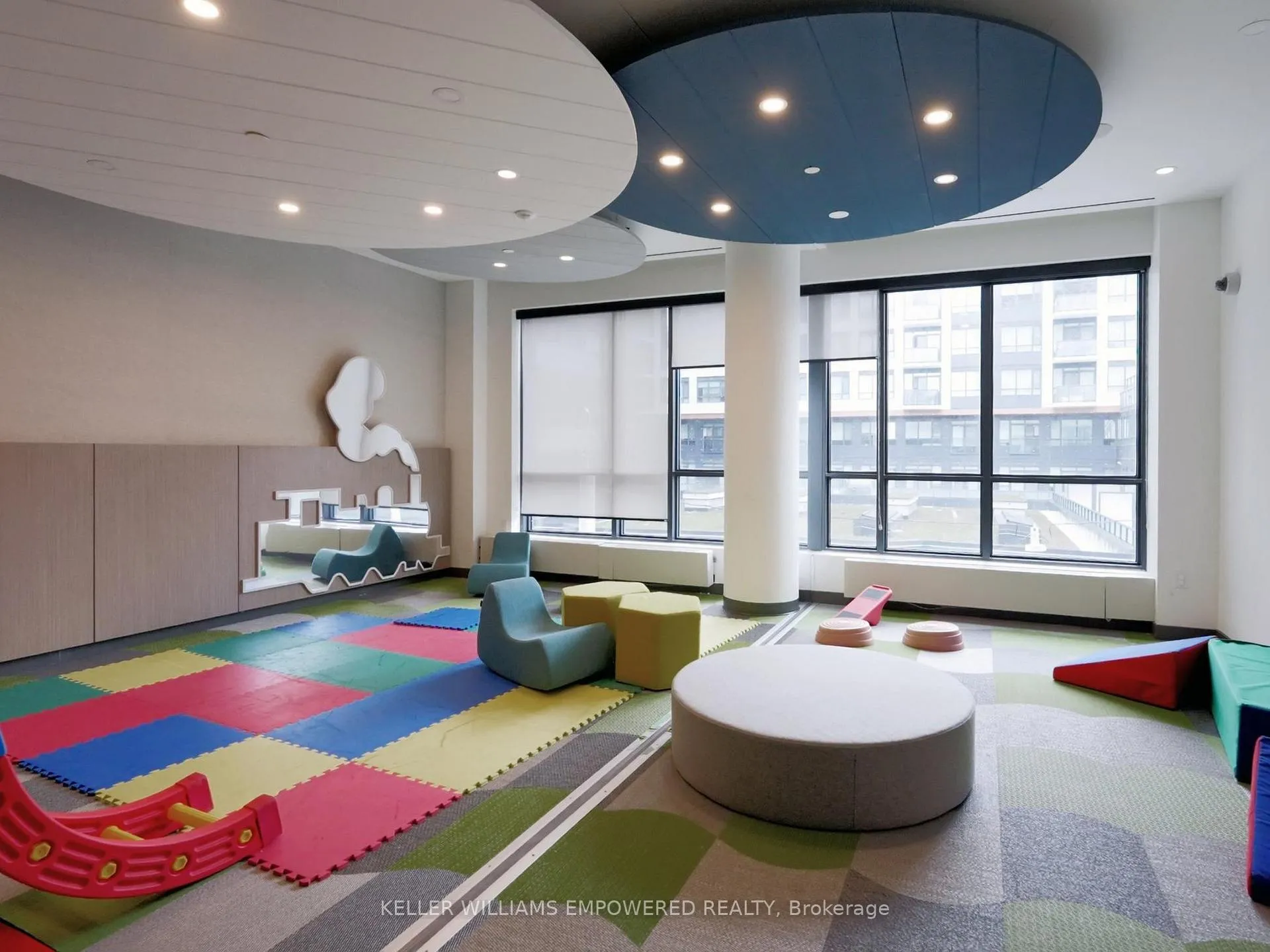 Photo 26 of Unit 911, 225 Sumach Street, Toronto, Regent Park — HOMEH