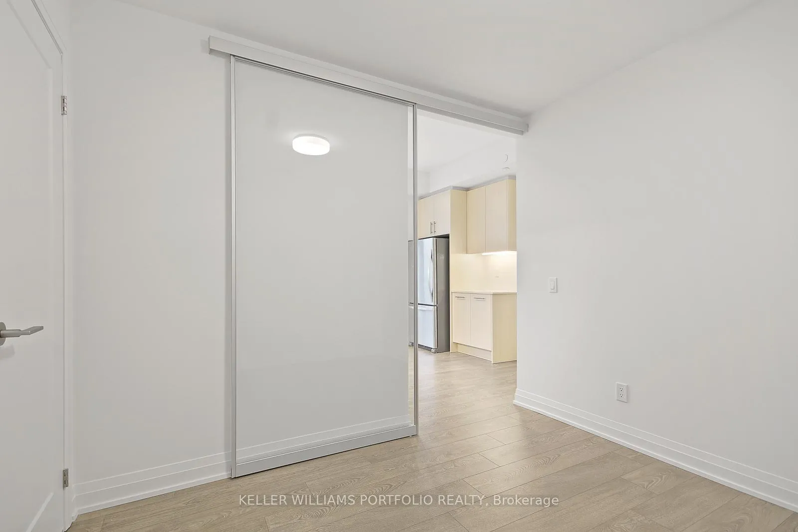 Photo 12 of Unit 914, 286 Main Street, Toronto, East End-Danforth — HOMEH