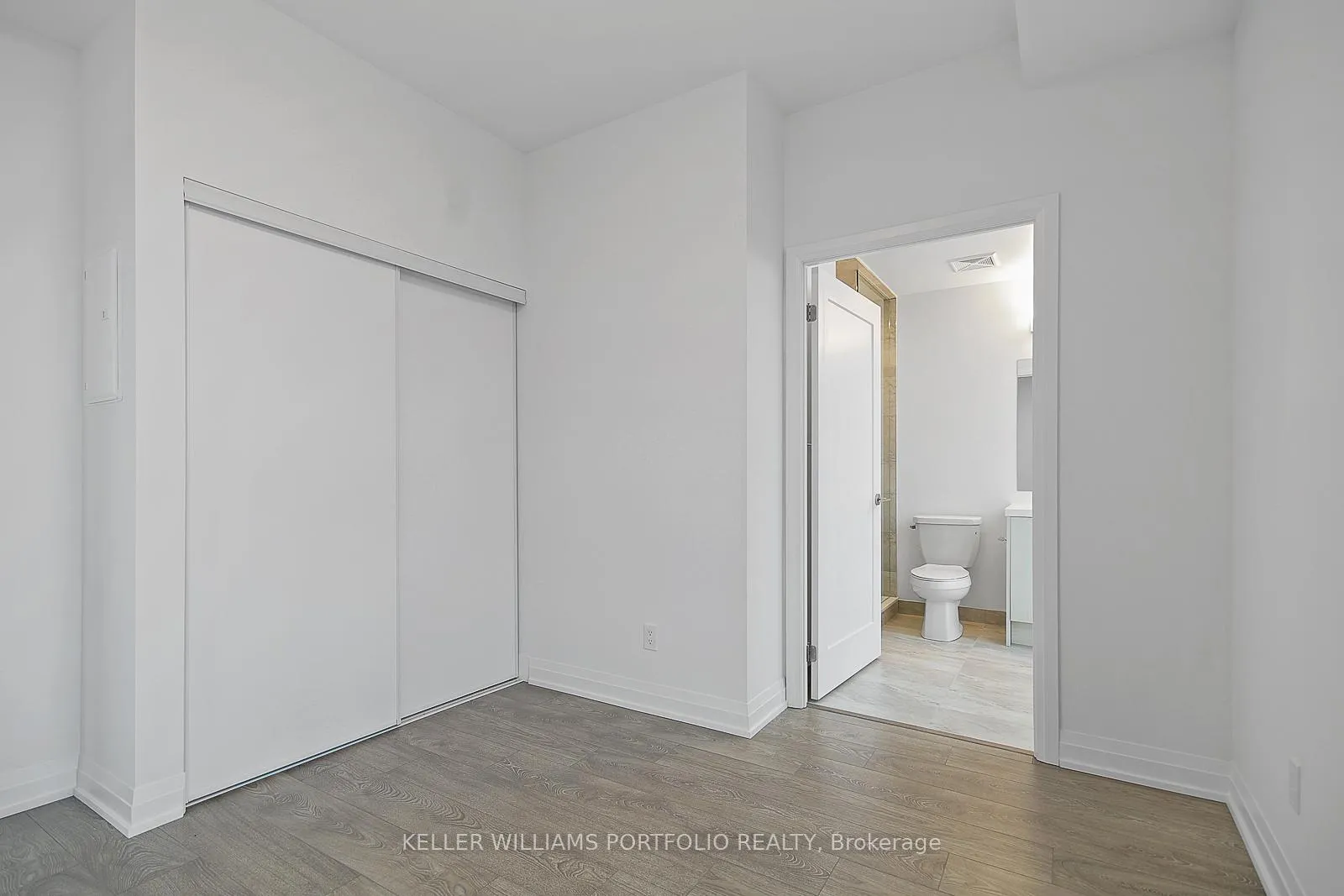 Photo 19 of Unit 914, 286 Main Street, Toronto, East End-Danforth — HOMEH
