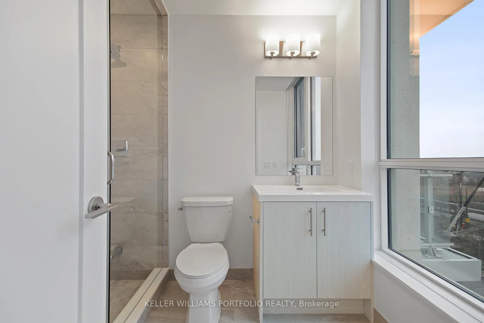 Photo 22 of Unit 914, 286 Main Street, Toronto, East End-Danforth — HOMEH