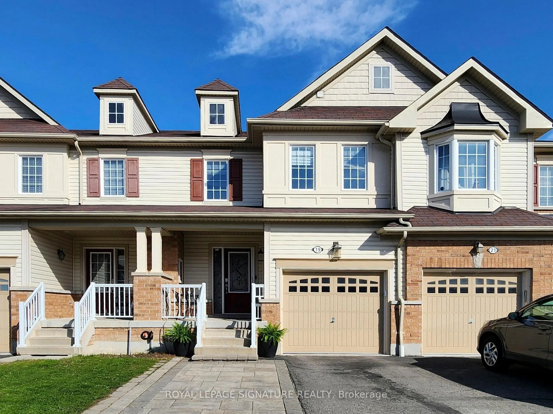 Front of 19 Gallimere Court
