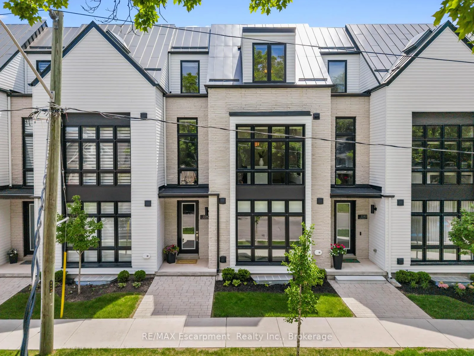 Front of 2280 Sovereign Street
