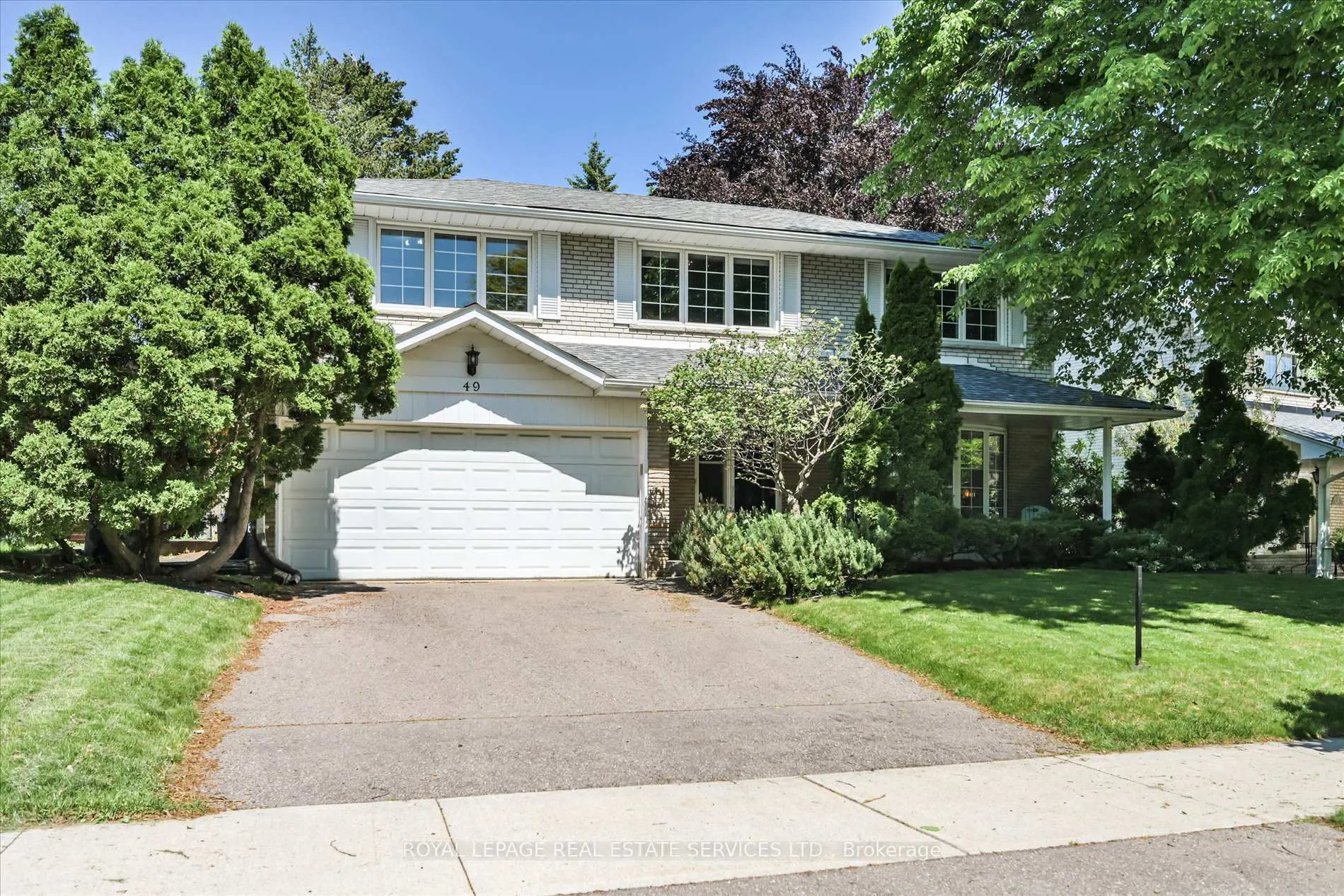 Photo 1 of 49 Pettit Drive, Etobicoke, Willowridge-Martingrove-Richview — HOMEH