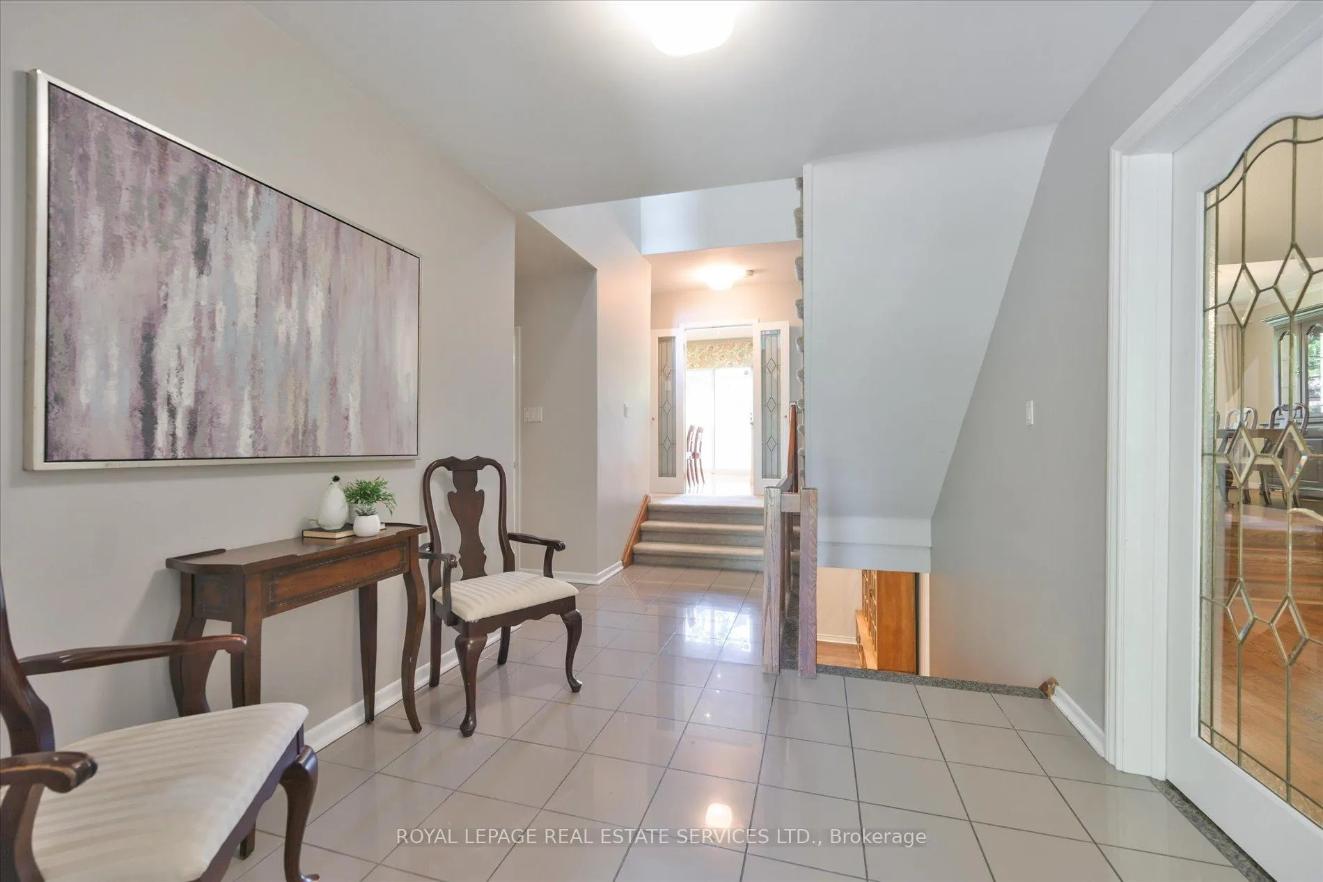 Photo 6 of 49 Pettit Drive, Etobicoke, Willowridge-Martingrove-Richview — HOMEH