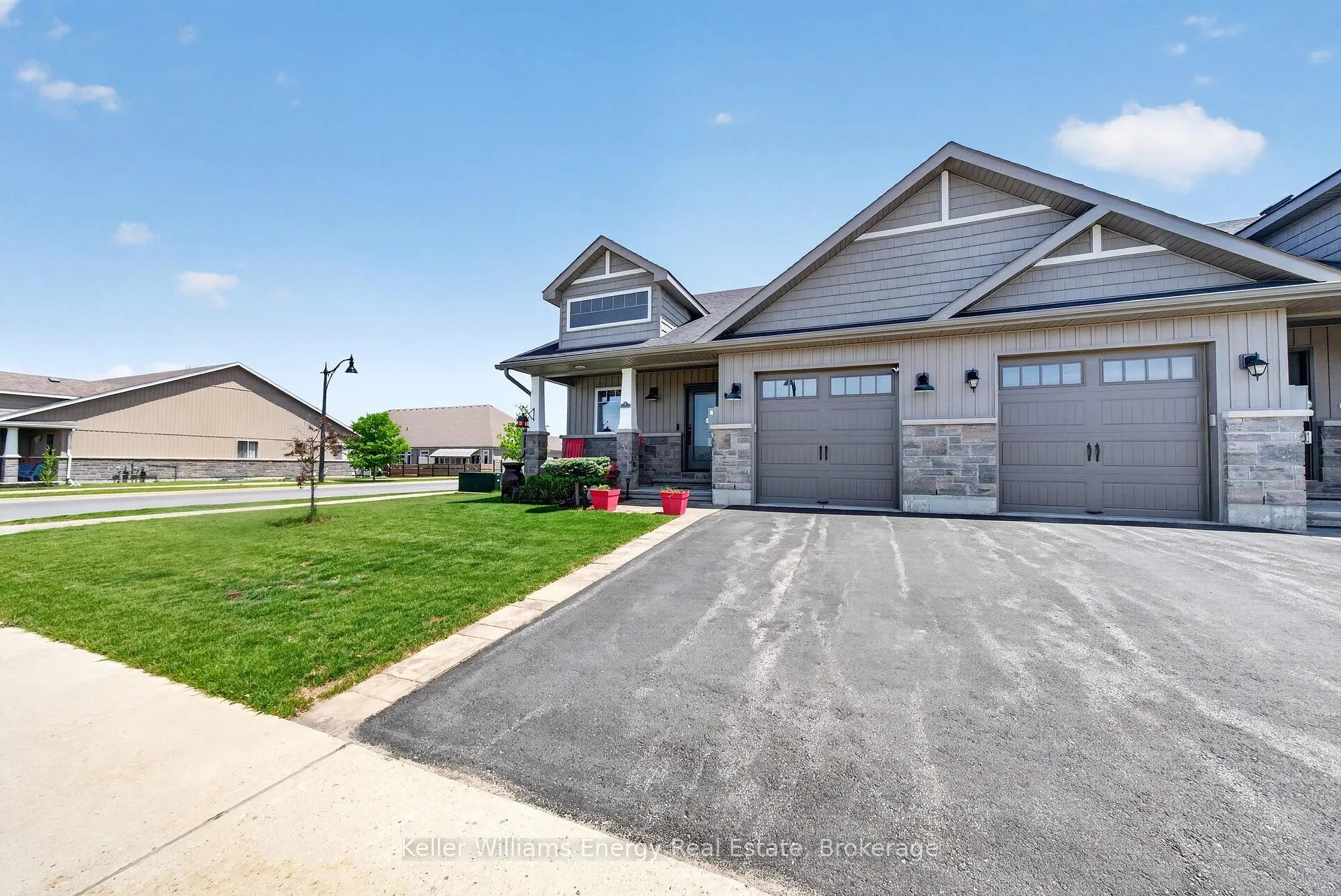 Photo 1 of 7 Farrington Crescent, Prince Edward County, Picton Ward — HOMEH