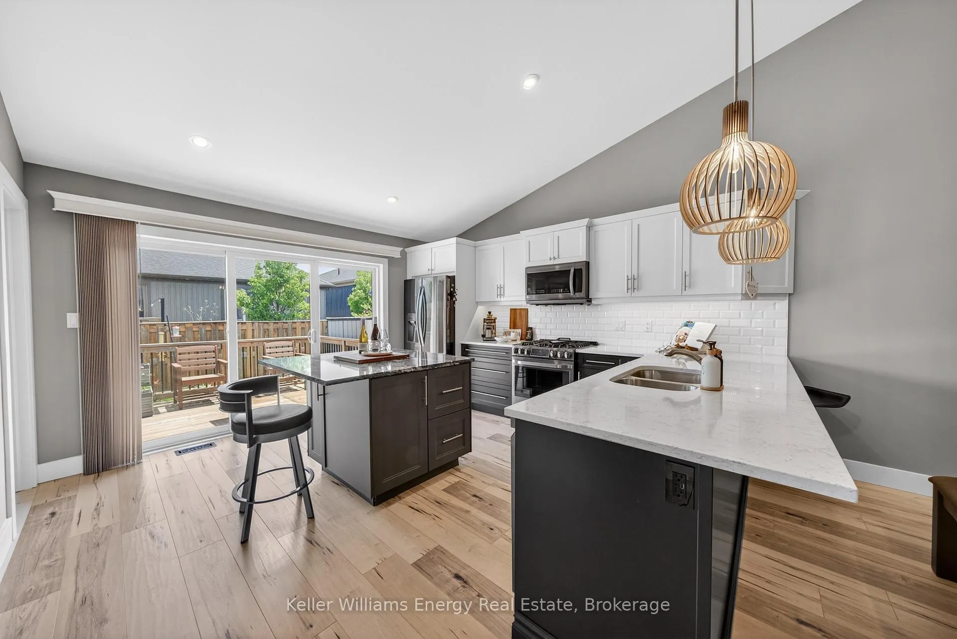 Photo 14 of 7 Farrington Crescent, Prince Edward County, Picton Ward — HOMEH