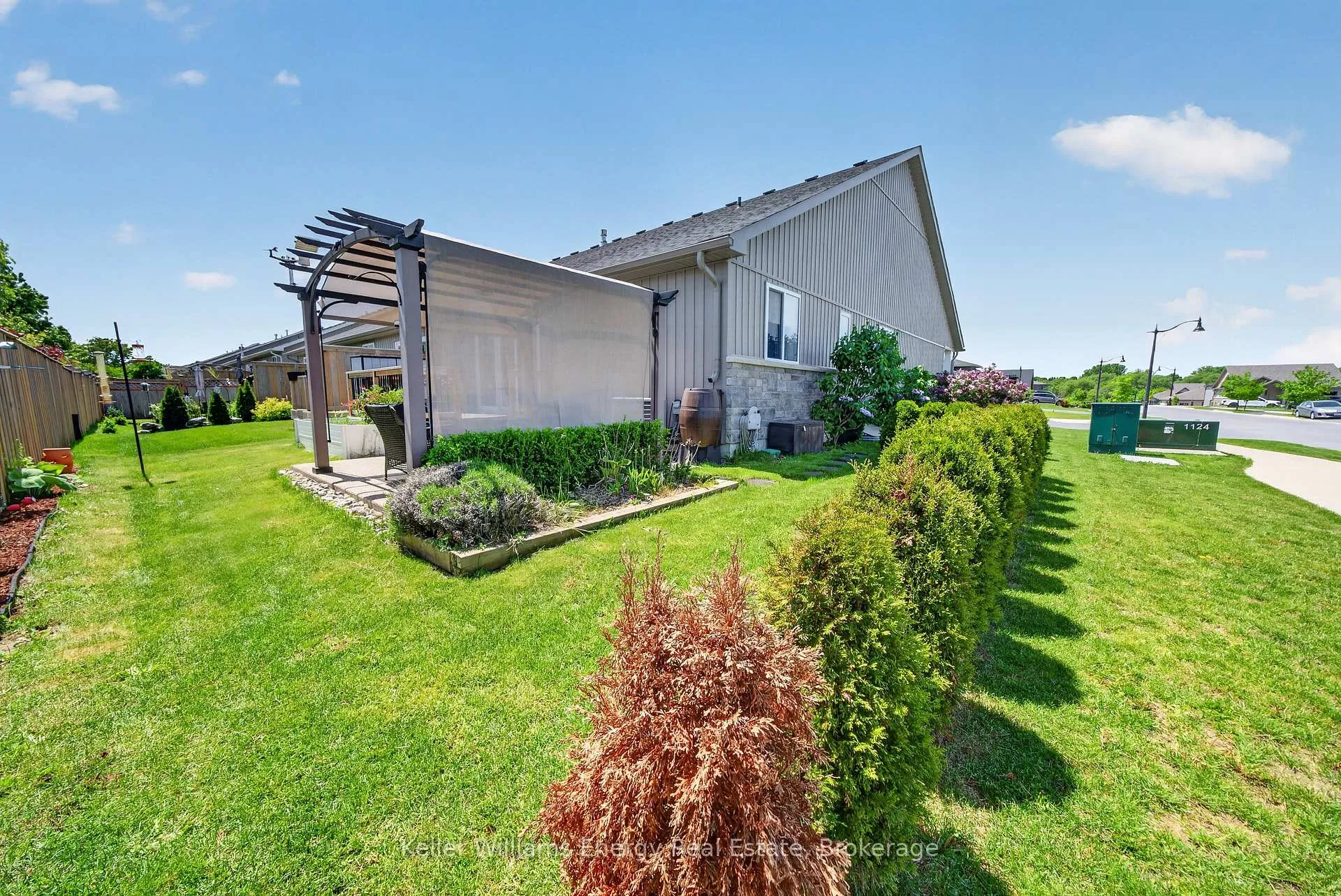 Photo 38 of 7 Farrington Crescent, Prince Edward County, Picton Ward — HOMEH