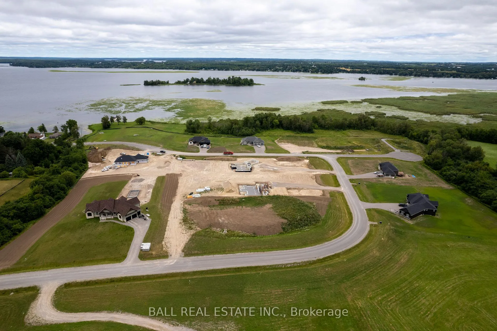 Photo 4 of 5 Jeff Beukeboom Court, North Kawartha — HOMEH