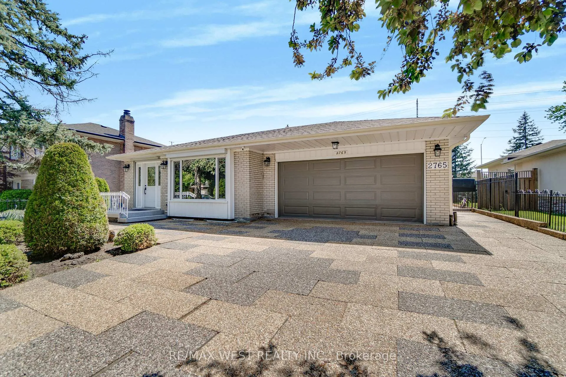 Front of 2765 Bushland Crescent
