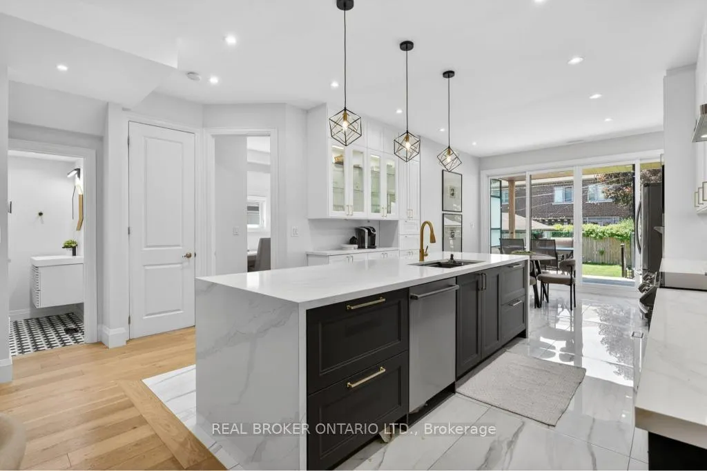 Photo 9 of 176 Aldercrest Road, Etobicoke, Alderwood — HOMEH