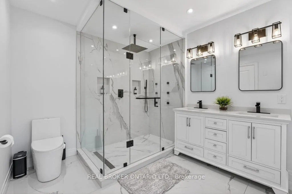 Photo 22 of 176 Aldercrest Road, Etobicoke, Alderwood — HOMEH