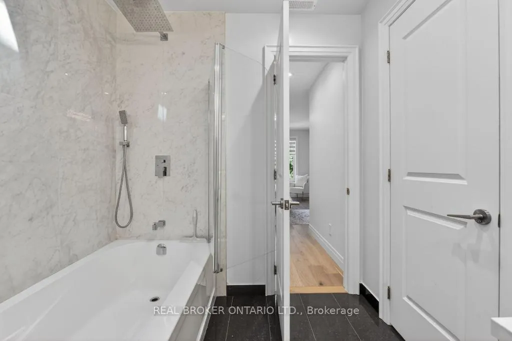 Photo 26 of 176 Aldercrest Road, Etobicoke, Alderwood — HOMEH