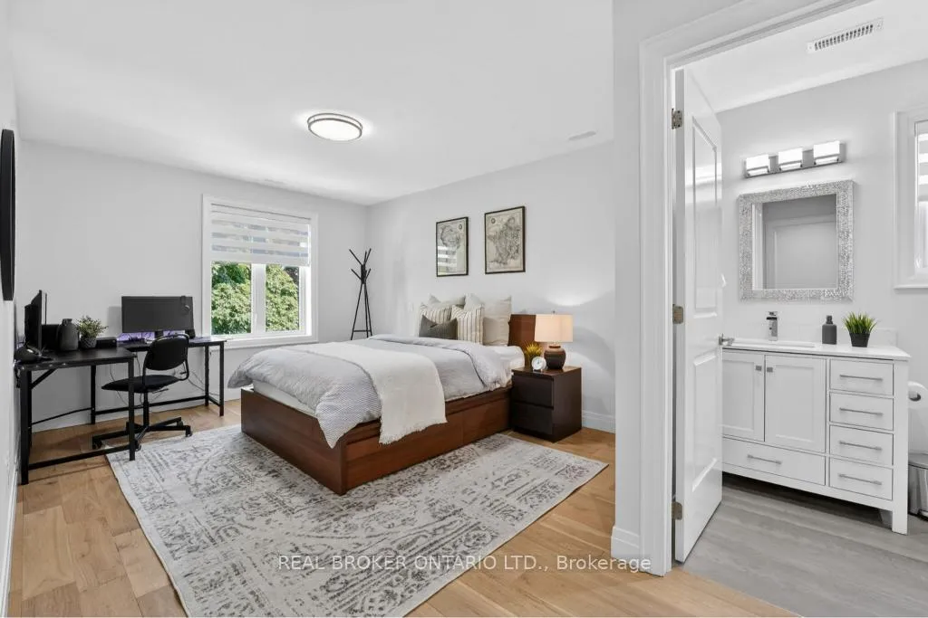 Photo 27 of 176 Aldercrest Road, Etobicoke, Alderwood — HOMEH