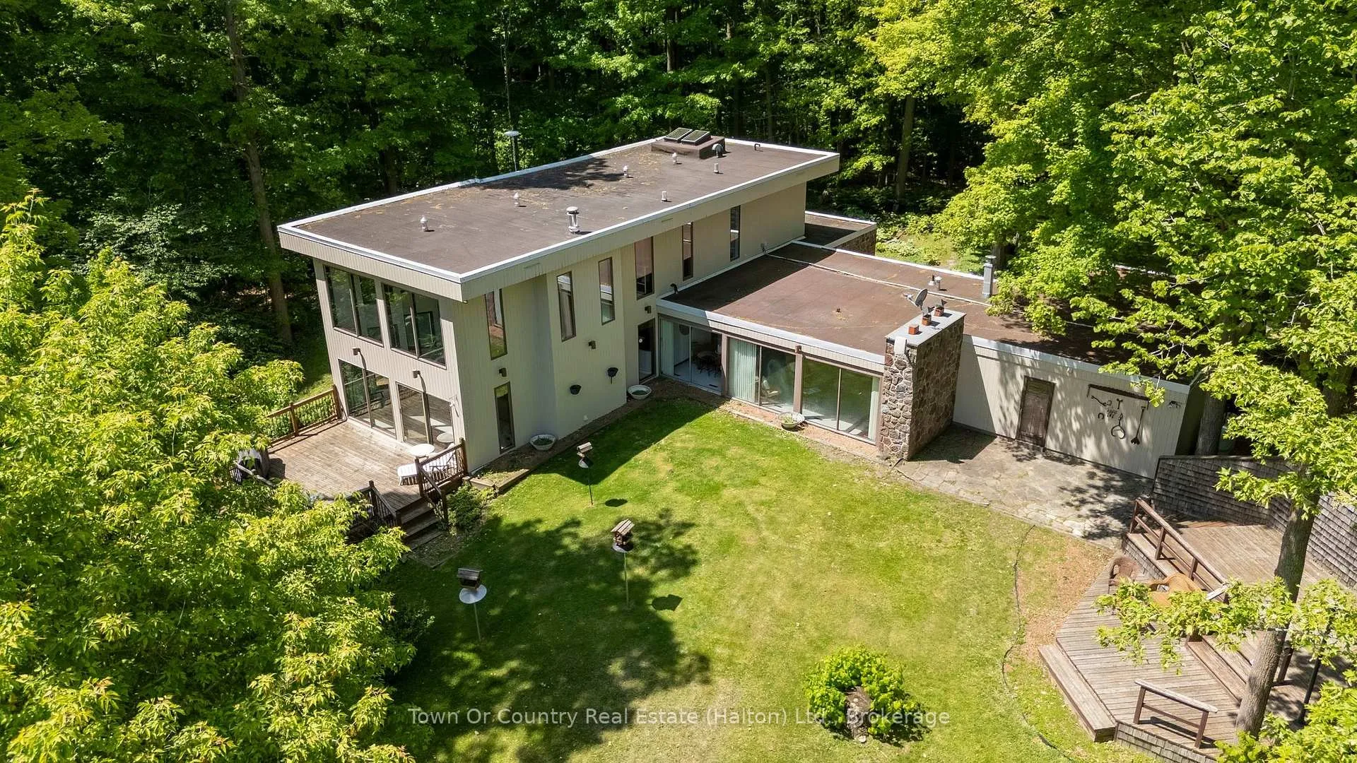 Photo 42 of 1127 Adjala Tecumseth Townline, New Tecumseth, Rural New Tecumseth — HOMEH