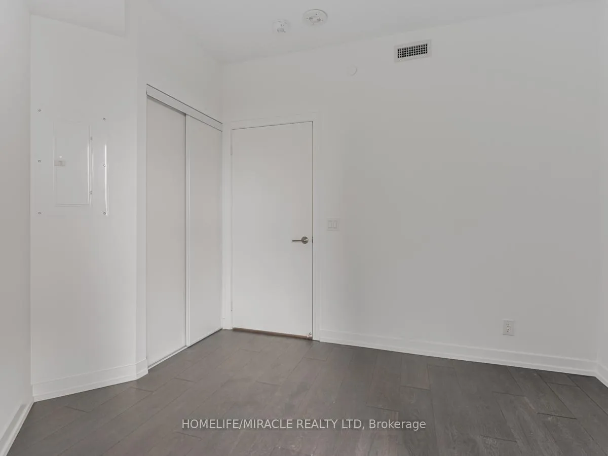 Photo 19 of 2020 Bathurst Street, Toronto, Humewood-Cedarvale — HOMEH