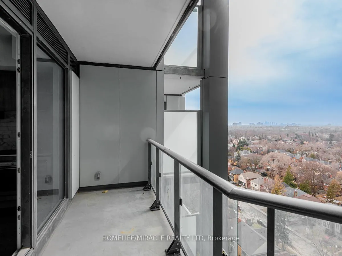 Photo 25 of 2020 Bathurst Street, Toronto, Humewood-Cedarvale — HOMEH