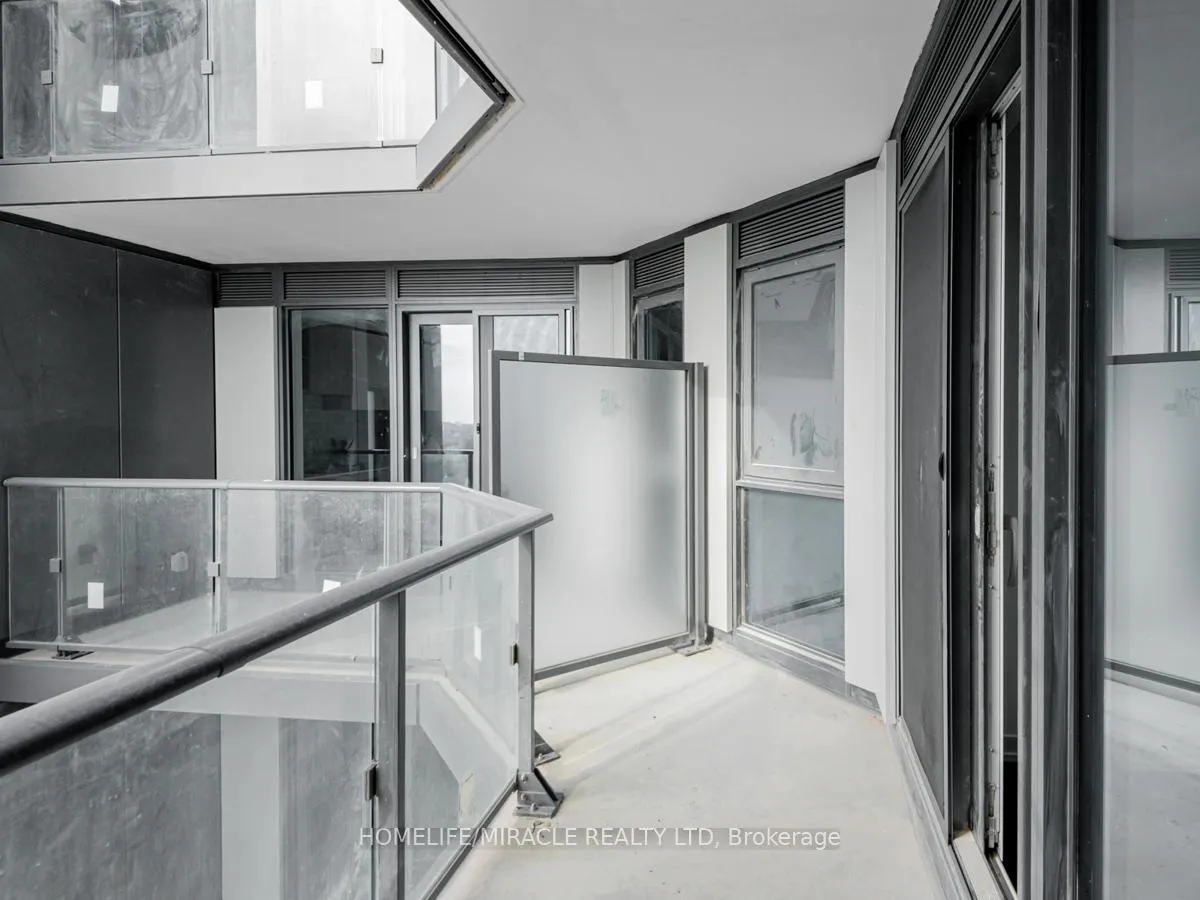 Photo 26 of 2020 Bathurst Street, Toronto, Humewood-Cedarvale — HOMEH