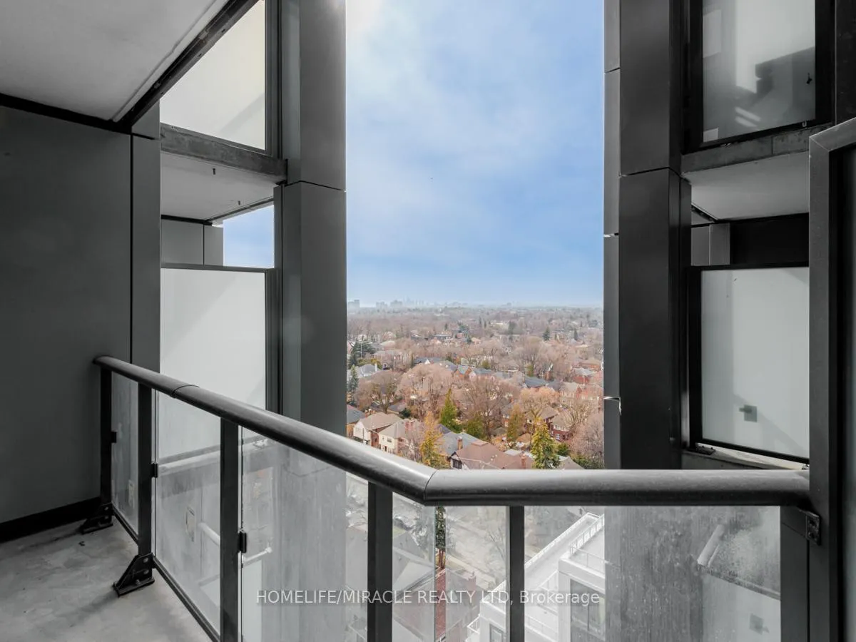 Photo 27 of 2020 Bathurst Street, Toronto, Humewood-Cedarvale — HOMEH