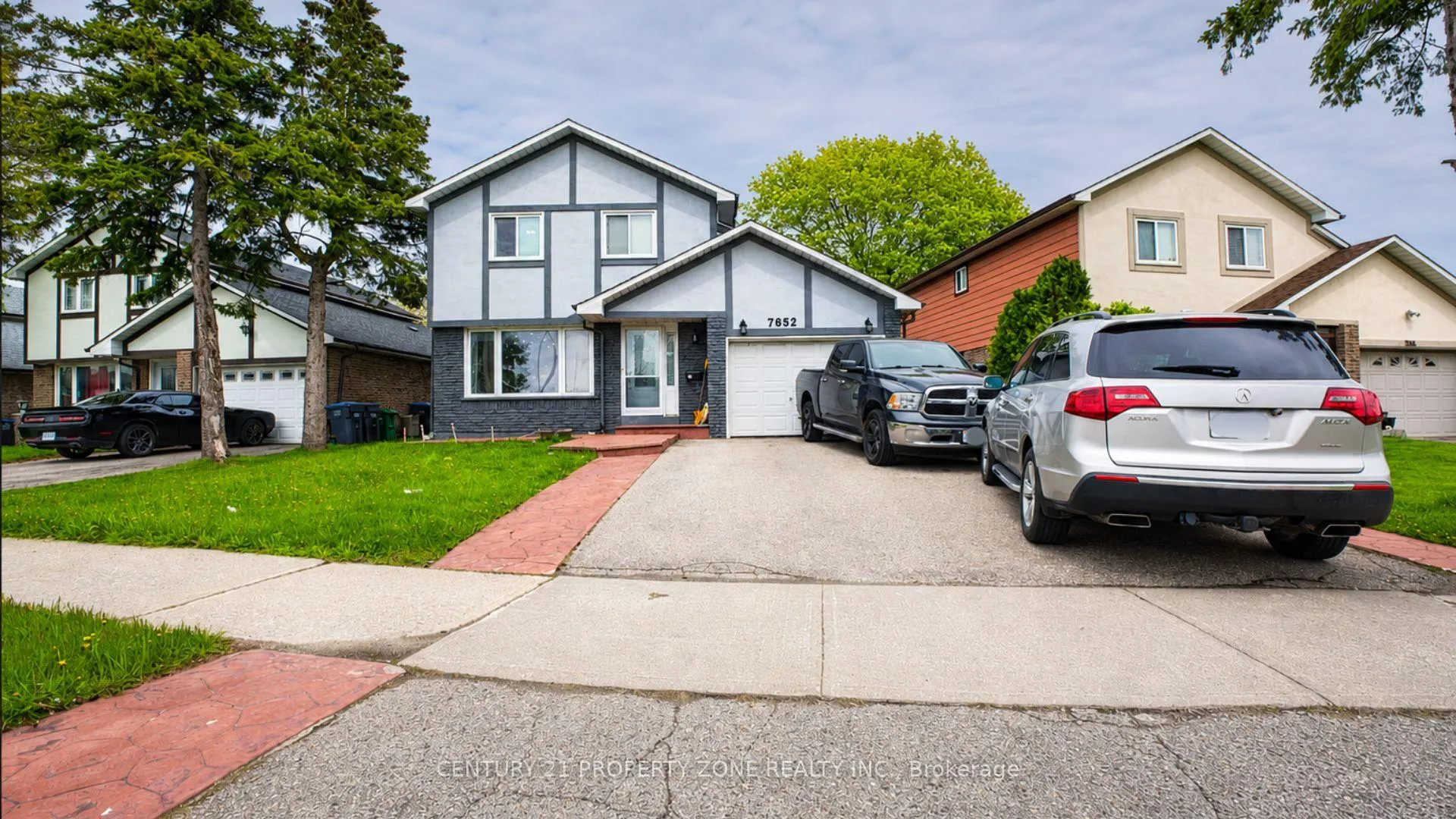 Photo 1 of 7652 Roselle Crescent, Mississauga, Malton — HOMEH